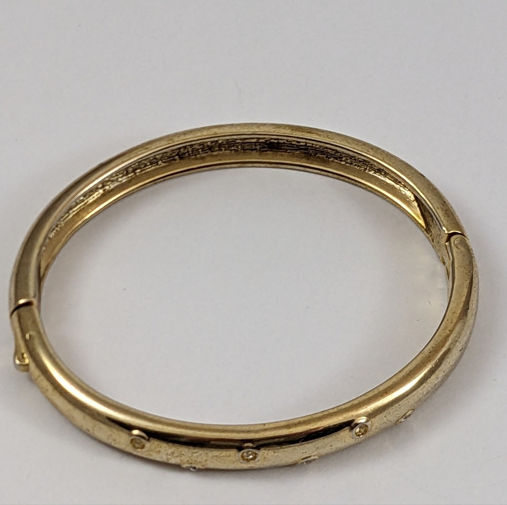 Goldtone Bangle With Sparkles